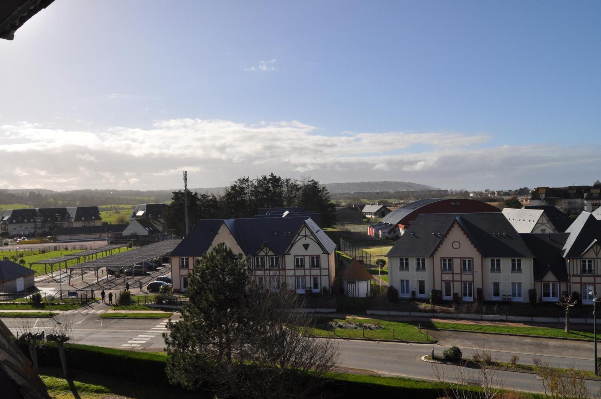 Mer Et Soleil A Blonville Sur Mer/ Deauville Kültér fotó